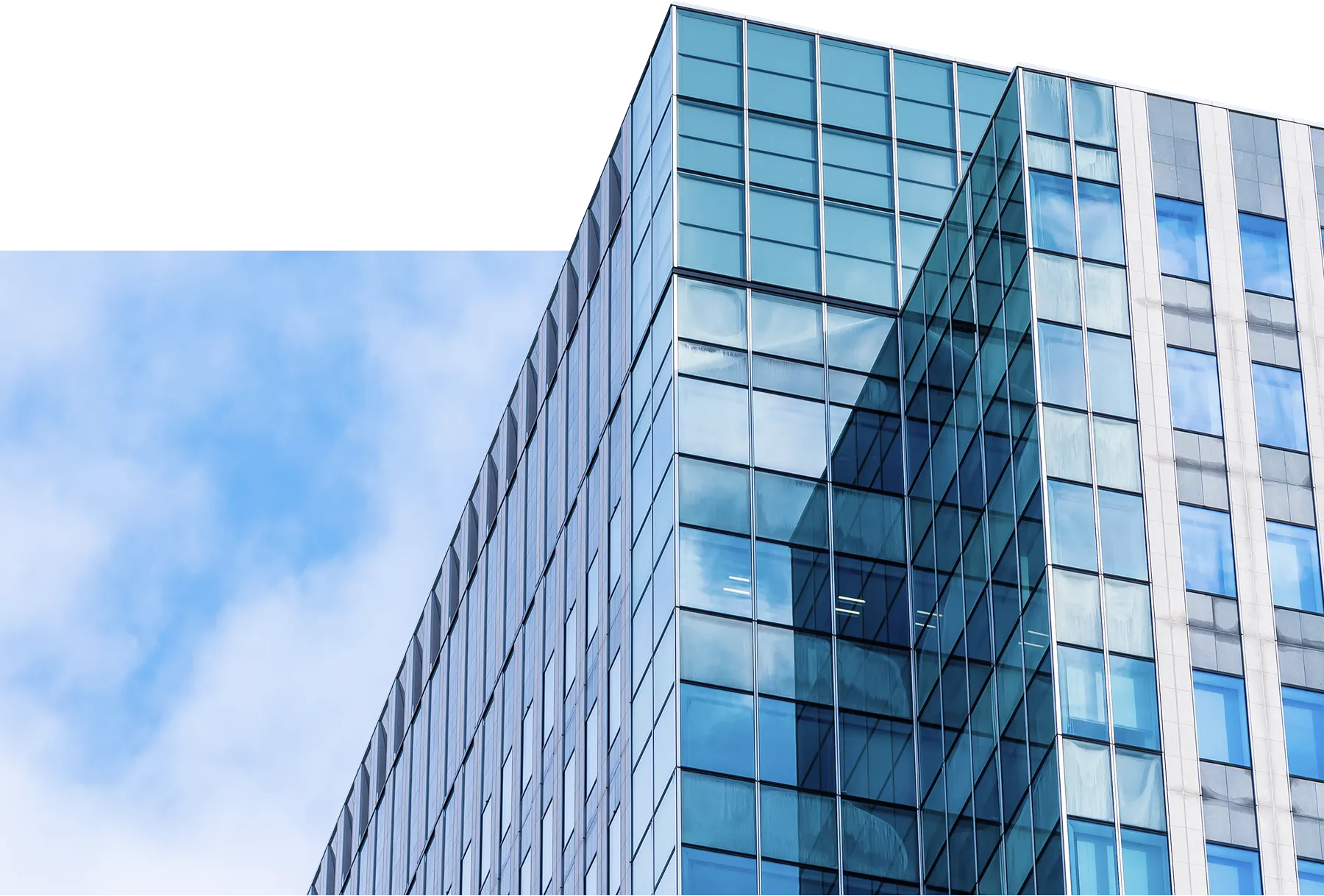 edificio-uffici-facciata-vetrata-efficienza-energetica